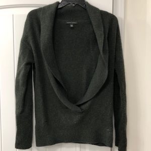 BANANA REPUBLIC open faced sweater